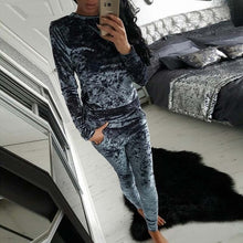 Load image into Gallery viewer, Autumn Velvet Tracksuits Women Set Suits Winter Two Piece Track Suit Set Women Warm Sweatshirt 2 Piece Set Ladies Pant Suit